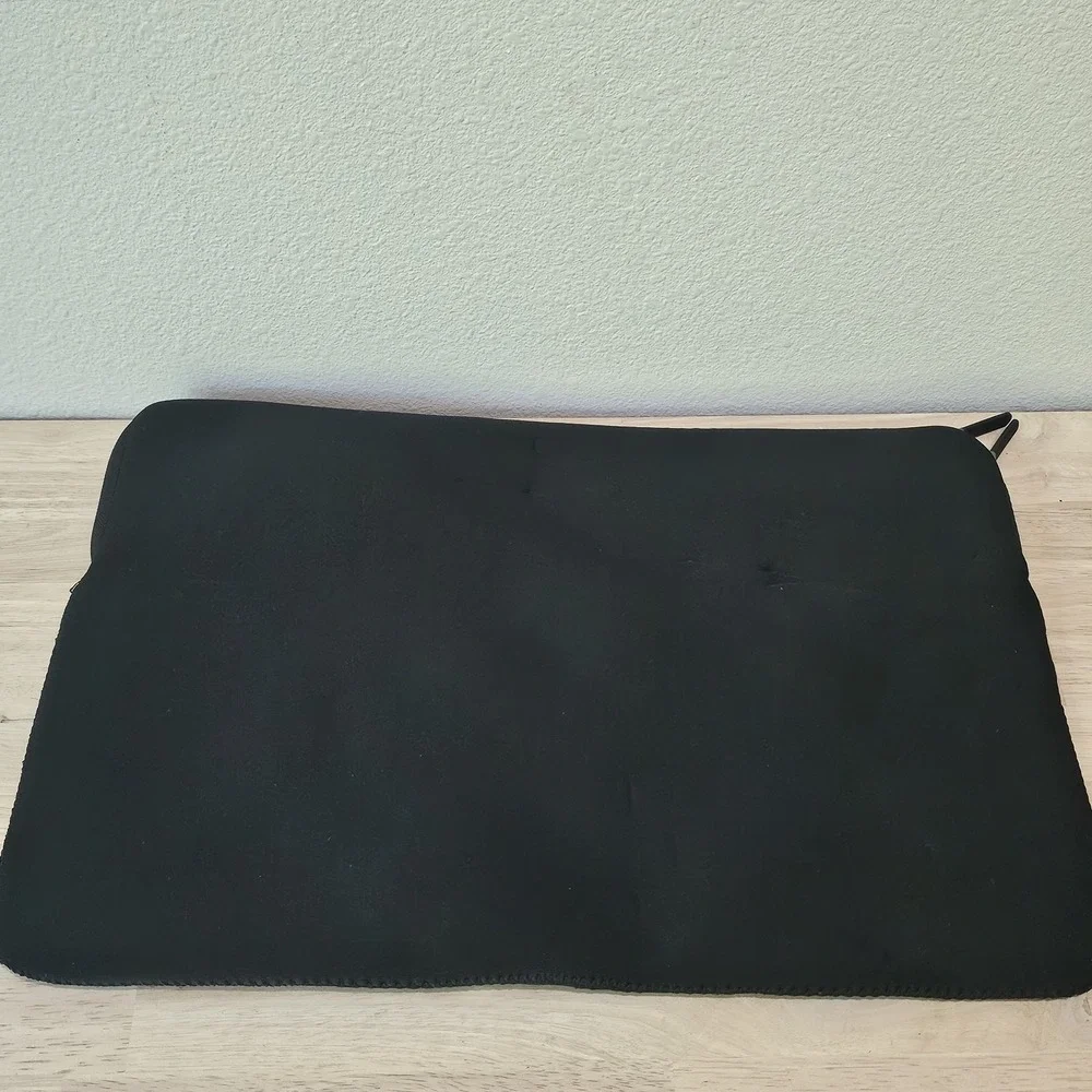 Dell Essential Sleeve 13